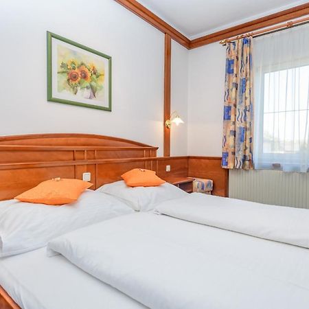 Gasthof Stoeckler Hotel Enns Exterior foto