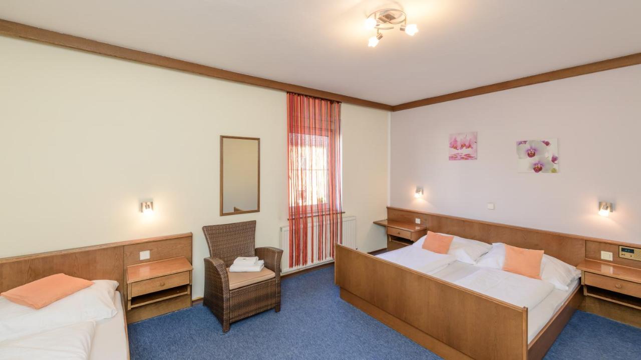 Gasthof Stoeckler Hotel Enns Exterior foto