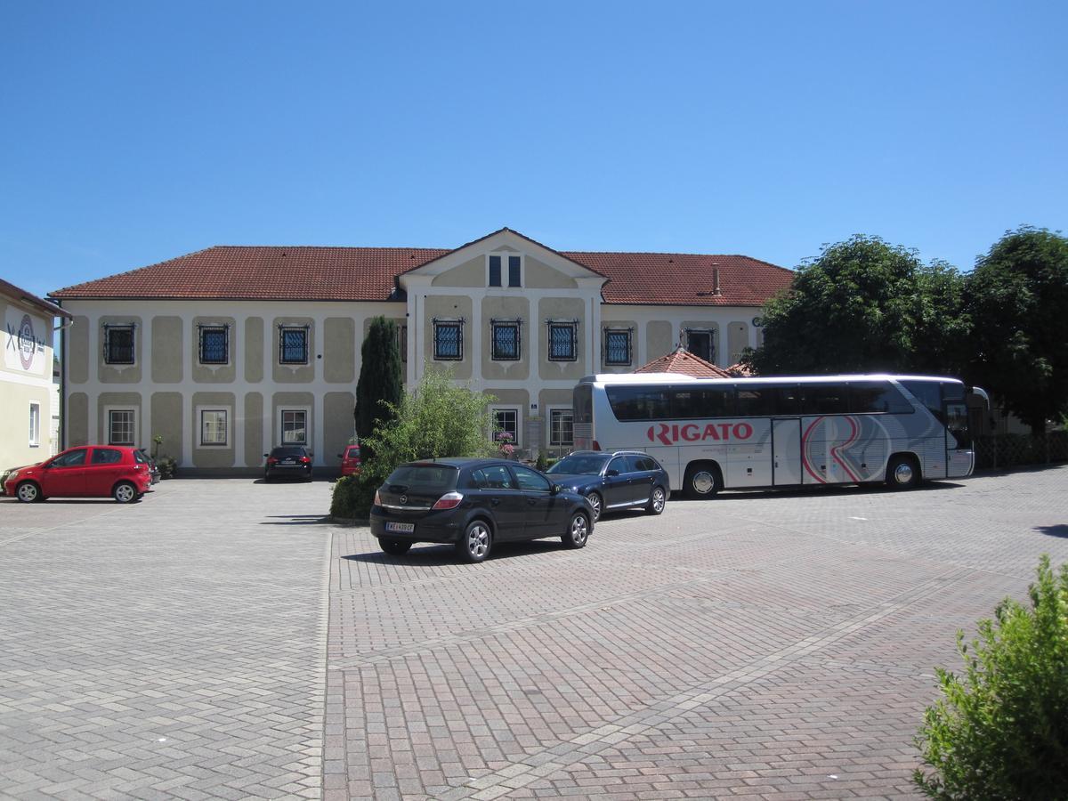 Gasthof Stoeckler Hotel Enns Exterior foto