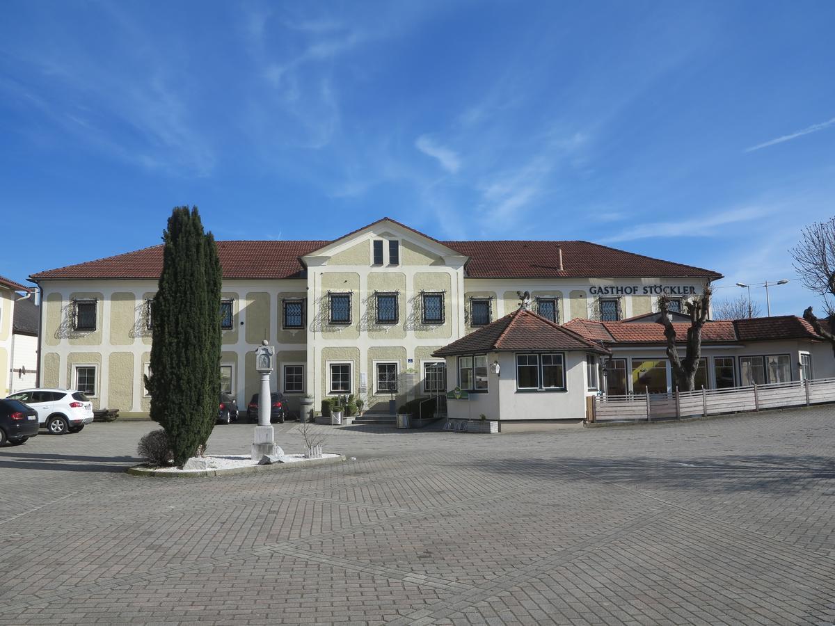 Gasthof Stoeckler Hotel Enns Exterior foto