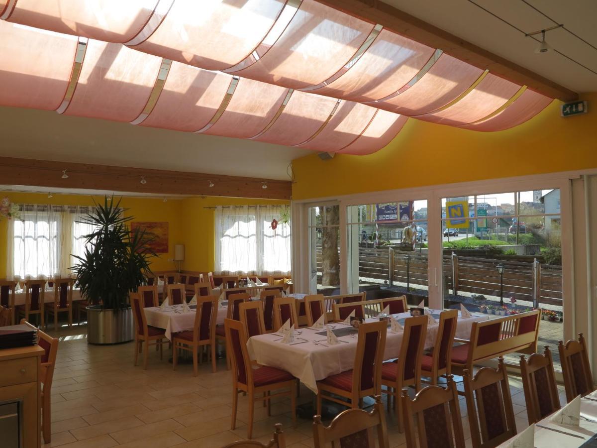 Gasthof Stoeckler Hotel Enns Exterior foto